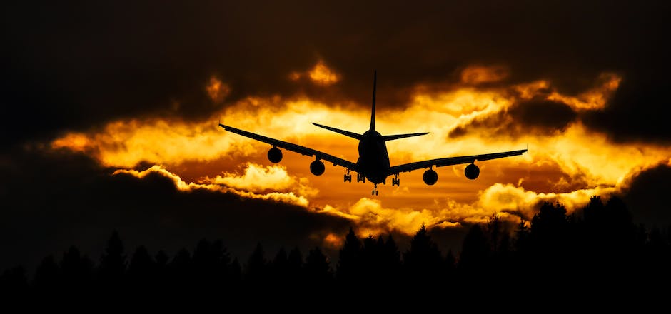 Am Flughafen sein, bevor man einen Flug in die USA antritt